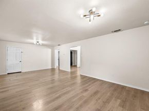 905  Mckinney Avenue , Princeton Texas 75407