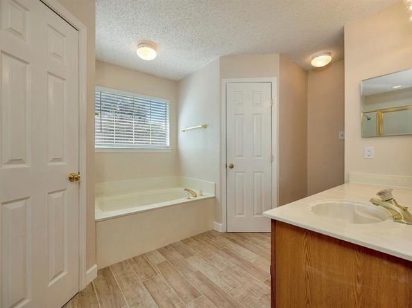 8000  Crazy Horse Lane , Fort Worth Texas 76137