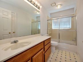 8000  Crazy Horse Lane , Fort Worth Texas 76137