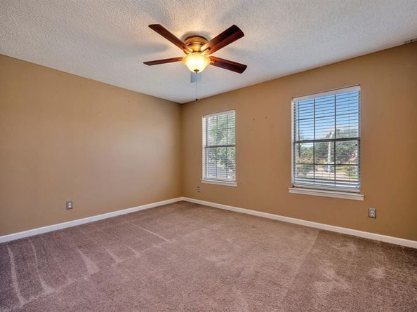 8000  Crazy Horse Lane , Fort Worth Texas 76137