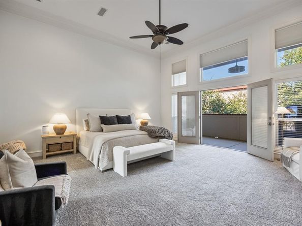 2623 N Garrett Avenue , Dallas Texas 75206