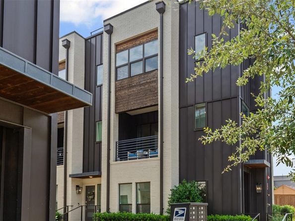 2741  Merrimac Street  101, Fort Worth Texas 76107