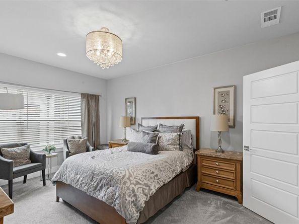 2741  Merrimac Street  101, Fort Worth Texas 76107