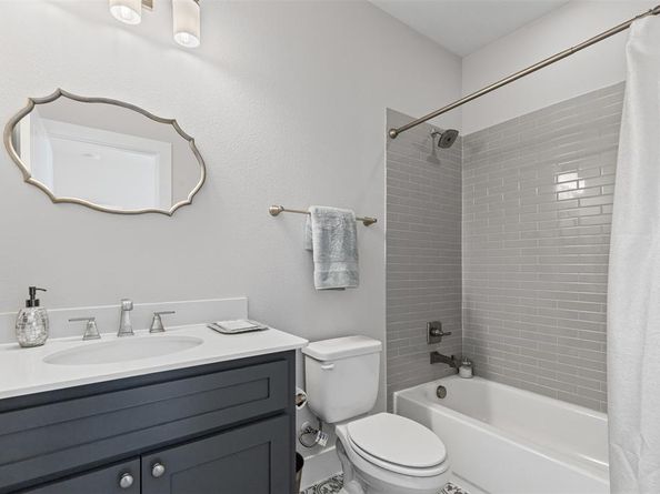 2741  Merrimac Street  101, Fort Worth Texas 76107