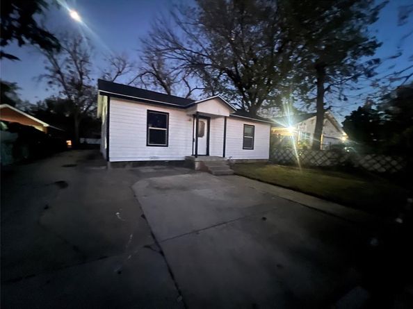 3453  Wayside Avenue , Fort Worth Texas 76110