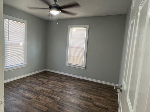 3453  Wayside Avenue , Fort Worth Texas 76110