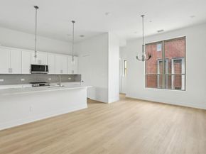 2524  Havenhurst Street  102, Farmers Branch Texas 75234