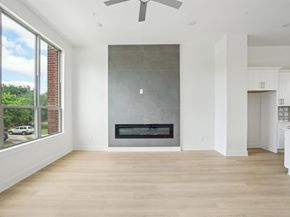 2524  Havenhurst Street  102, Farmers Branch Texas 75234