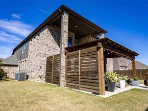 2711  Fleur De Lis Lane , Grand Prairie Texas 75054