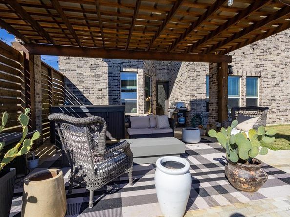 2711  Fleur De Lis Lane , Grand Prairie Texas 75054