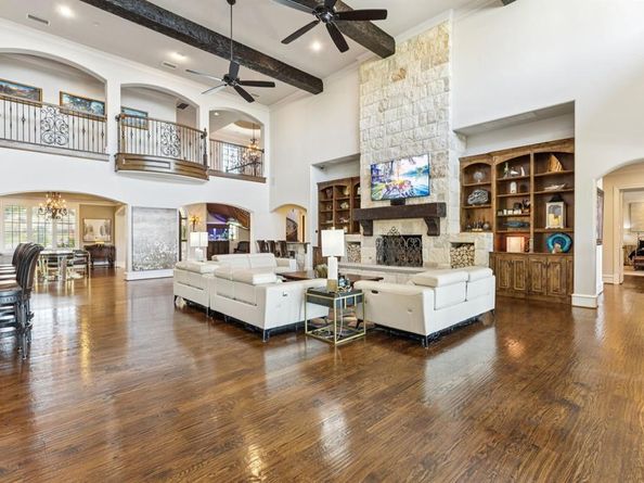 916  Cedar Shores Drive , Heath Texas 75032