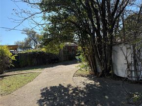 602  Bonnie View Road , Dallas Texas 75203