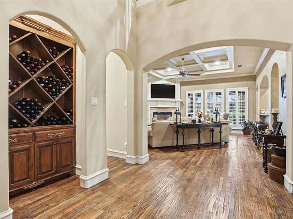 2217  Canterbury Drive , Mansfield Texas 76063