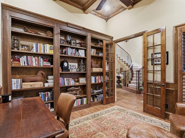 2217  Canterbury Drive , Mansfield Texas 76063