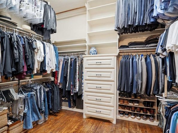 2217  Canterbury Drive , Mansfield Texas 76063