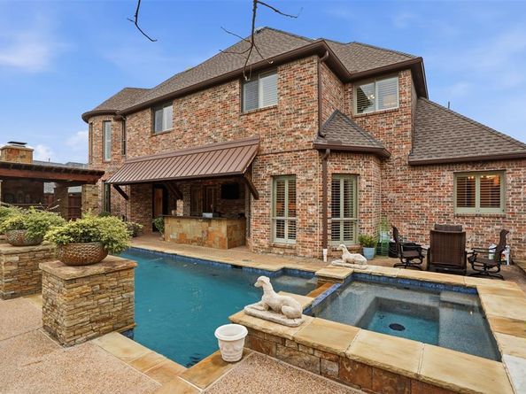 2217  Canterbury Drive , Mansfield Texas 76063