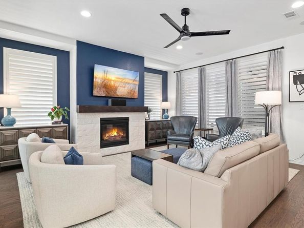 1561  William Way , Farmers Branch Texas 75234