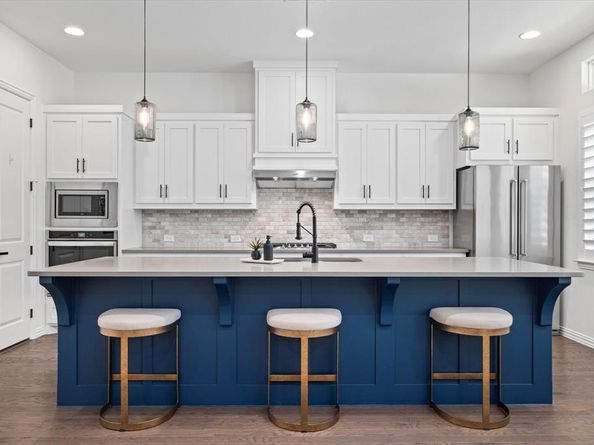 1561  William Way , Farmers Branch Texas 75234