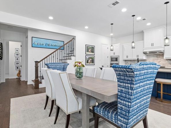 1561  William Way , Farmers Branch Texas 75234