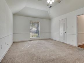 737  Newport Road , Fort Worth Texas 76120