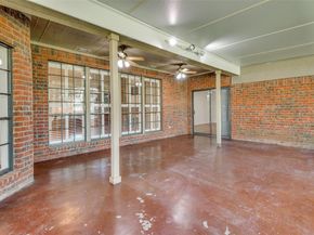 737  Newport Road , Fort Worth Texas 76120