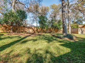 737  Newport Road , Fort Worth Texas 76120