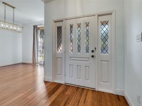 737  Newport Road , Fort Worth Texas 76120