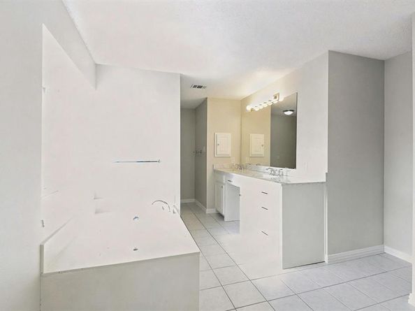 6855  Genevieve Drive , Fort Worth Texas 76137