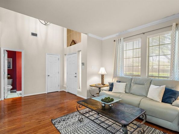 1017  Tanglewood Lane , Flower Mound Texas 75028