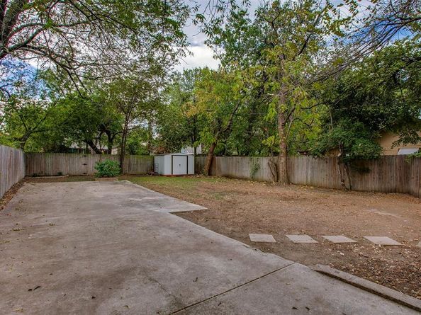 2606 W 12th Street , Dallas Texas 75211