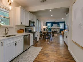 2606 W 12th Street , Dallas Texas 75211