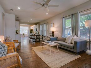 2606 W 12th Street , Dallas Texas 75211