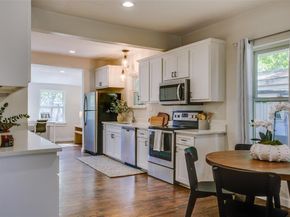 2606 W 12th Street , Dallas Texas 75211