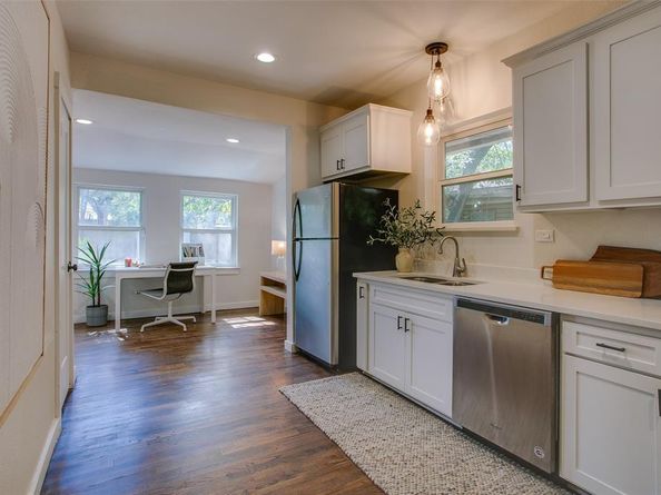 2606 W 12th Street , Dallas Texas 75211