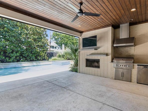 661  Harter Road , Dallas Texas 75218