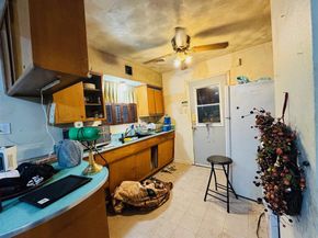 2126  Brookshire Street , Arlington Texas 76010