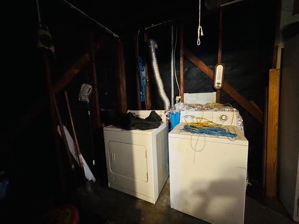 2126  Brookshire Street , Arlington Texas 76010