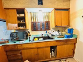 2126  Brookshire Street , Arlington Texas 76010