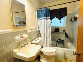 2126  Brookshire Street , Arlington Texas 76010