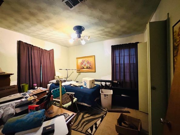 2126  Brookshire Street , Arlington Texas 76010