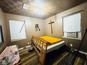 2126  Brookshire Street , Arlington Texas 76010