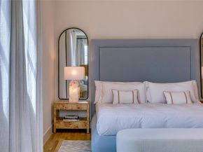 7207  Gaston Avenue  2006, Dallas Texas 75206