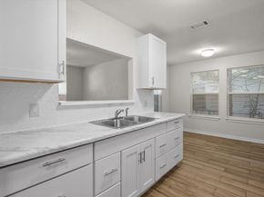 2113  San Antonio  , Grand Prairie Texas 75051