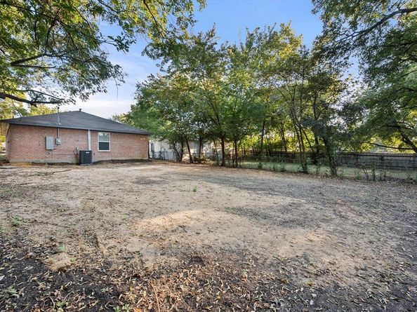 2113  San Antonio  , Grand Prairie Texas 75051