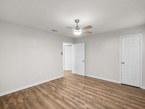 2113  San Antonio  , Grand Prairie Texas 75051