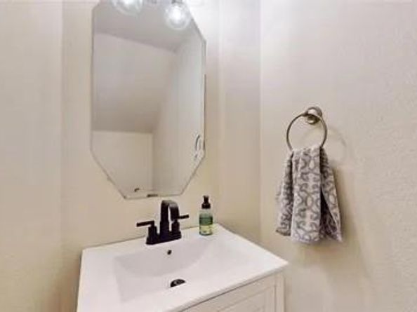 3308  Knoll Pines Road , Denton Texas 76208