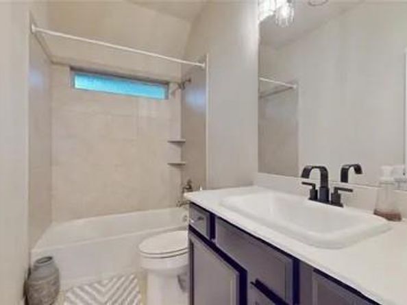 3308  Knoll Pines Road , Denton Texas 76208