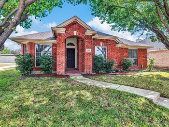 1728  River Oaks Drive 