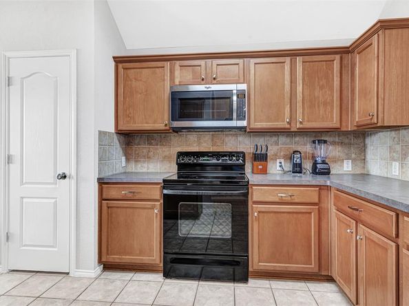 1728  River Oaks Drive , Allen Texas 75002