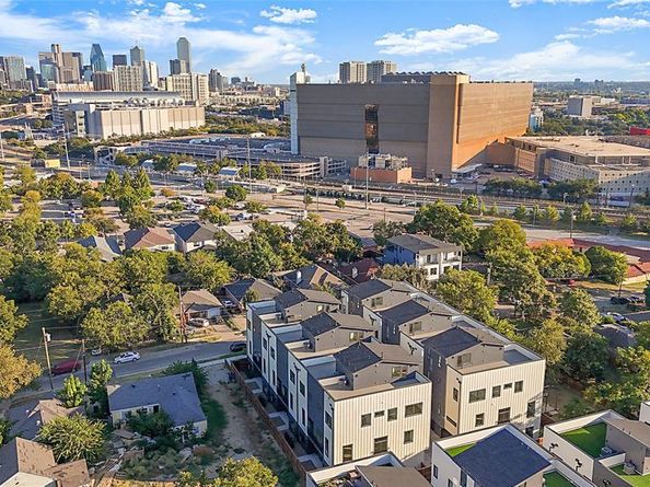2203  Hondo Avenue  103, Dallas Texas 75219